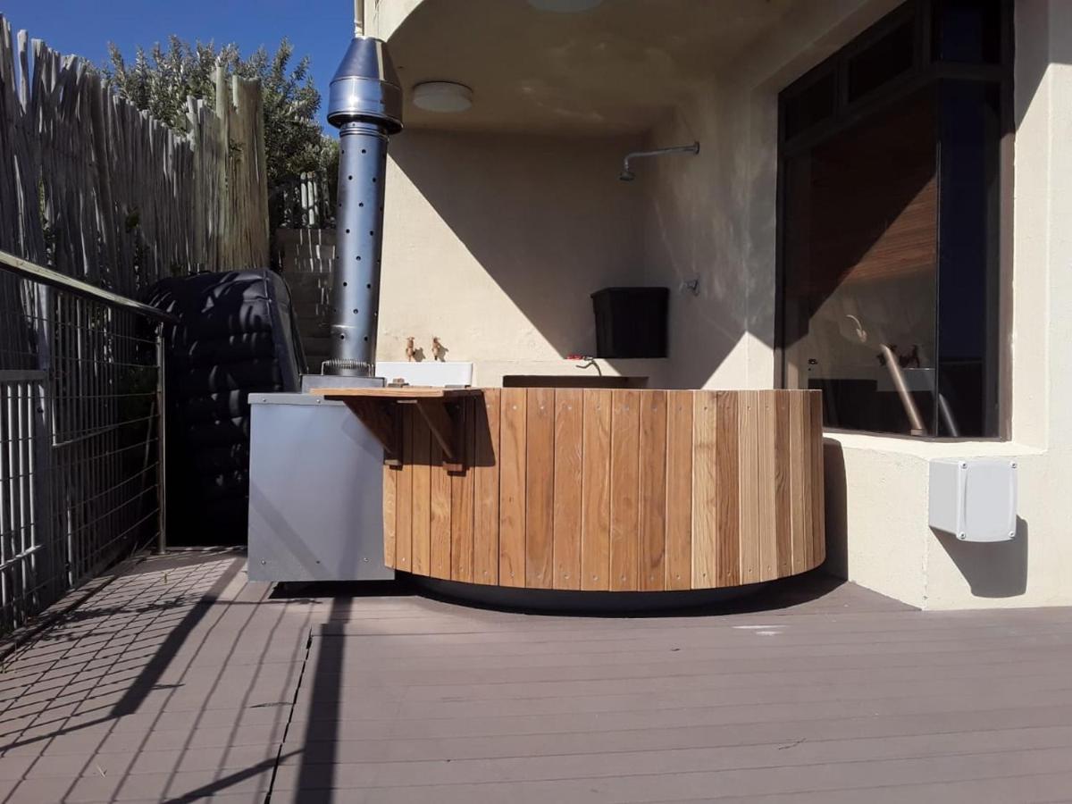 Whale Huys Luxury Oceanfront Eco Villa Gansbaai Eksteriør bilde