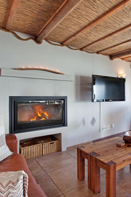 Whale Huys Luxury Oceanfront Eco Villa Gansbaai Eksteriør bilde
