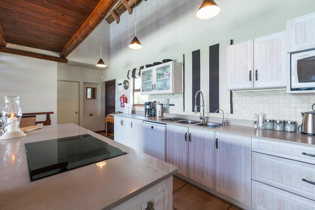 Whale Huys Luxury Oceanfront Eco Villa Gansbaai Eksteriør bilde