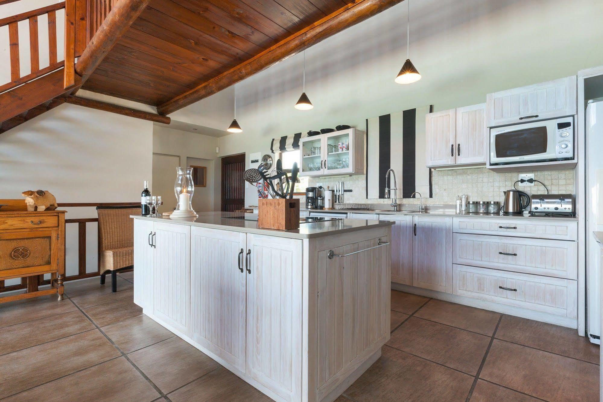 Whale Huys Luxury Oceanfront Eco Villa Gansbaai Eksteriør bilde
