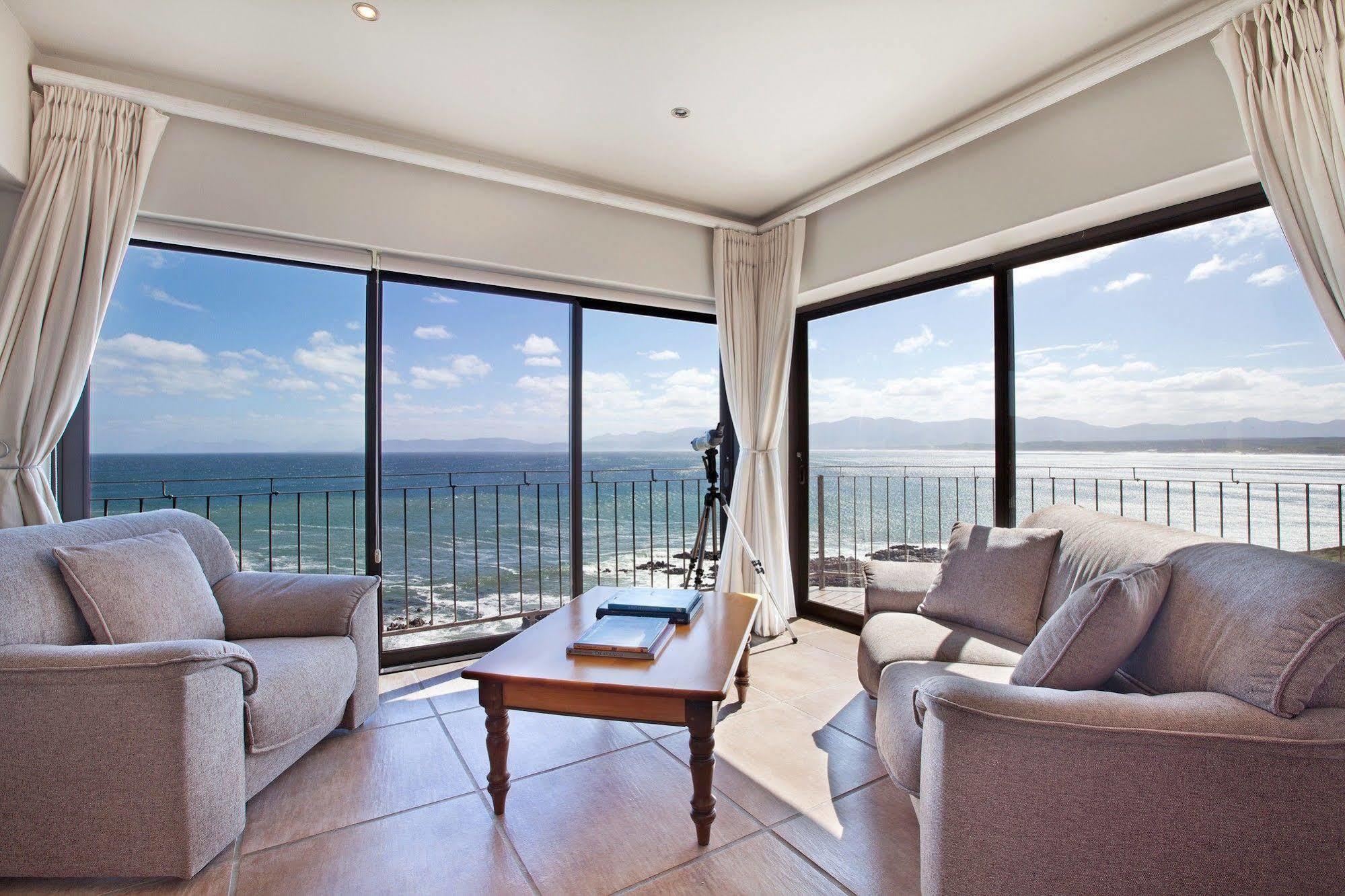 Whale Huys Luxury Oceanfront Eco Villa Gansbaai Eksteriør bilde