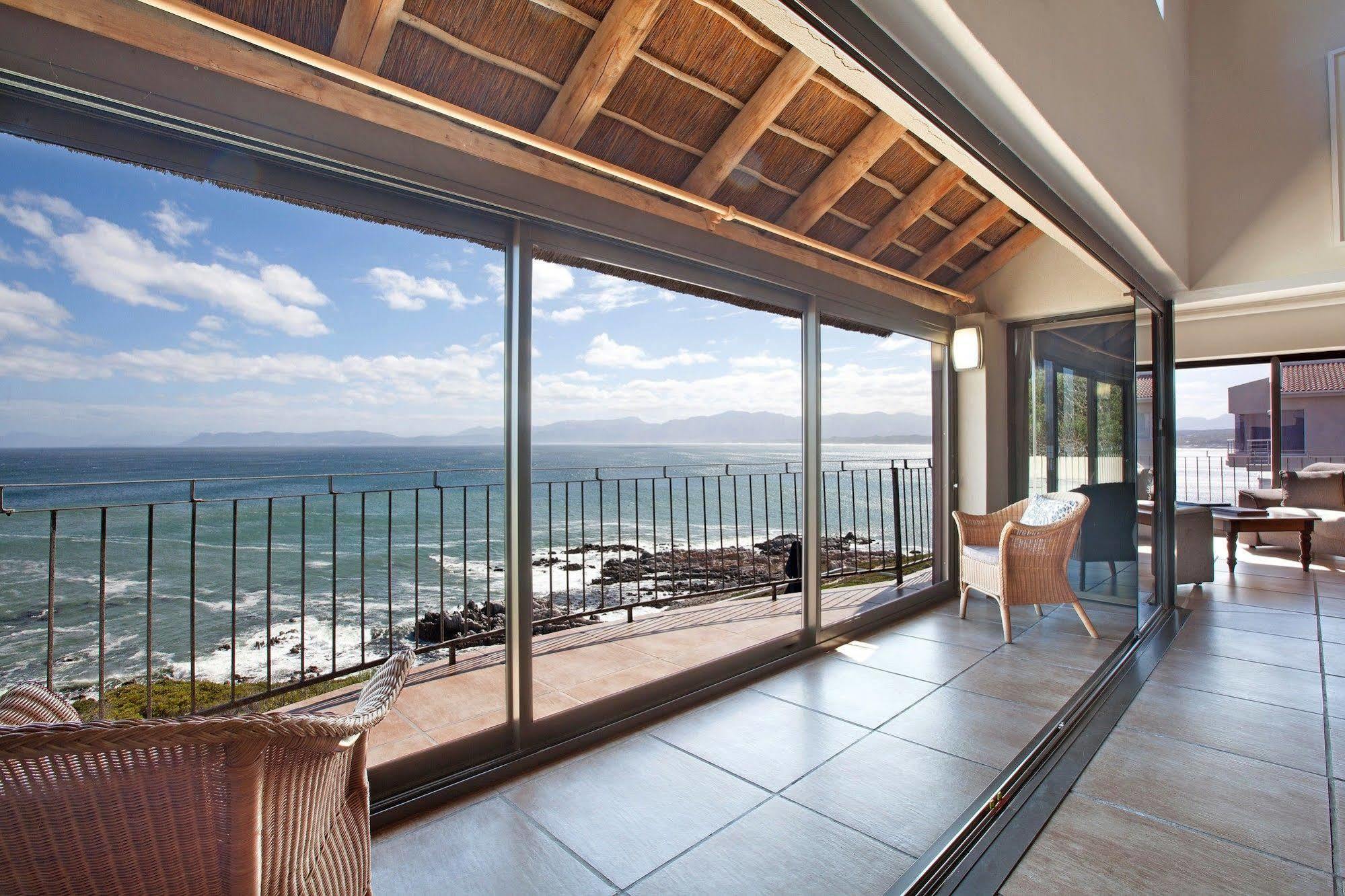 Whale Huys Luxury Oceanfront Eco Villa Gansbaai Eksteriør bilde