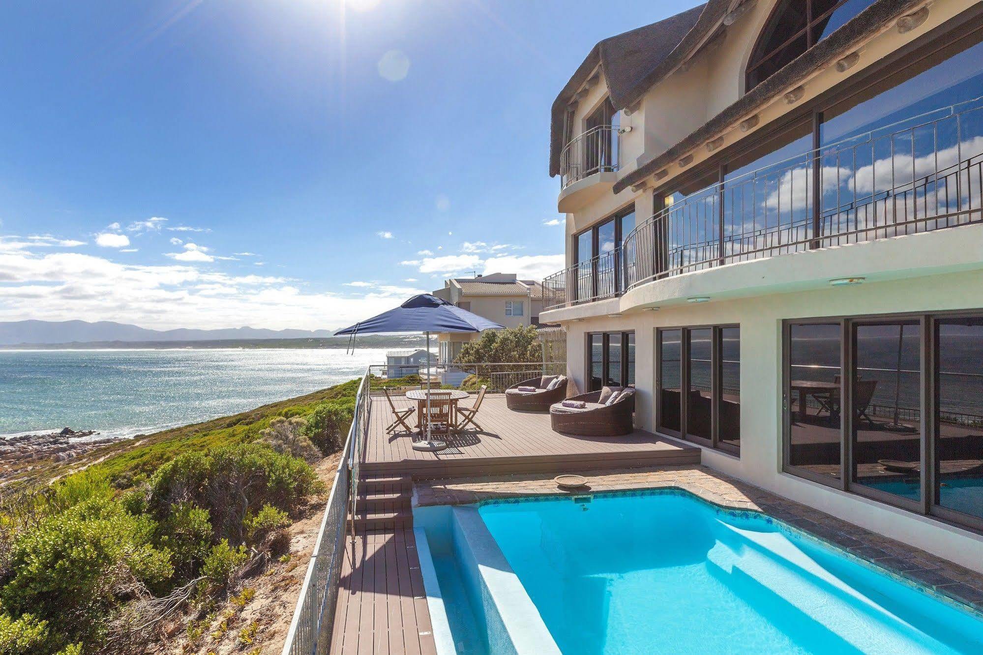Whale Huys Luxury Oceanfront Eco Villa Gansbaai Eksteriør bilde