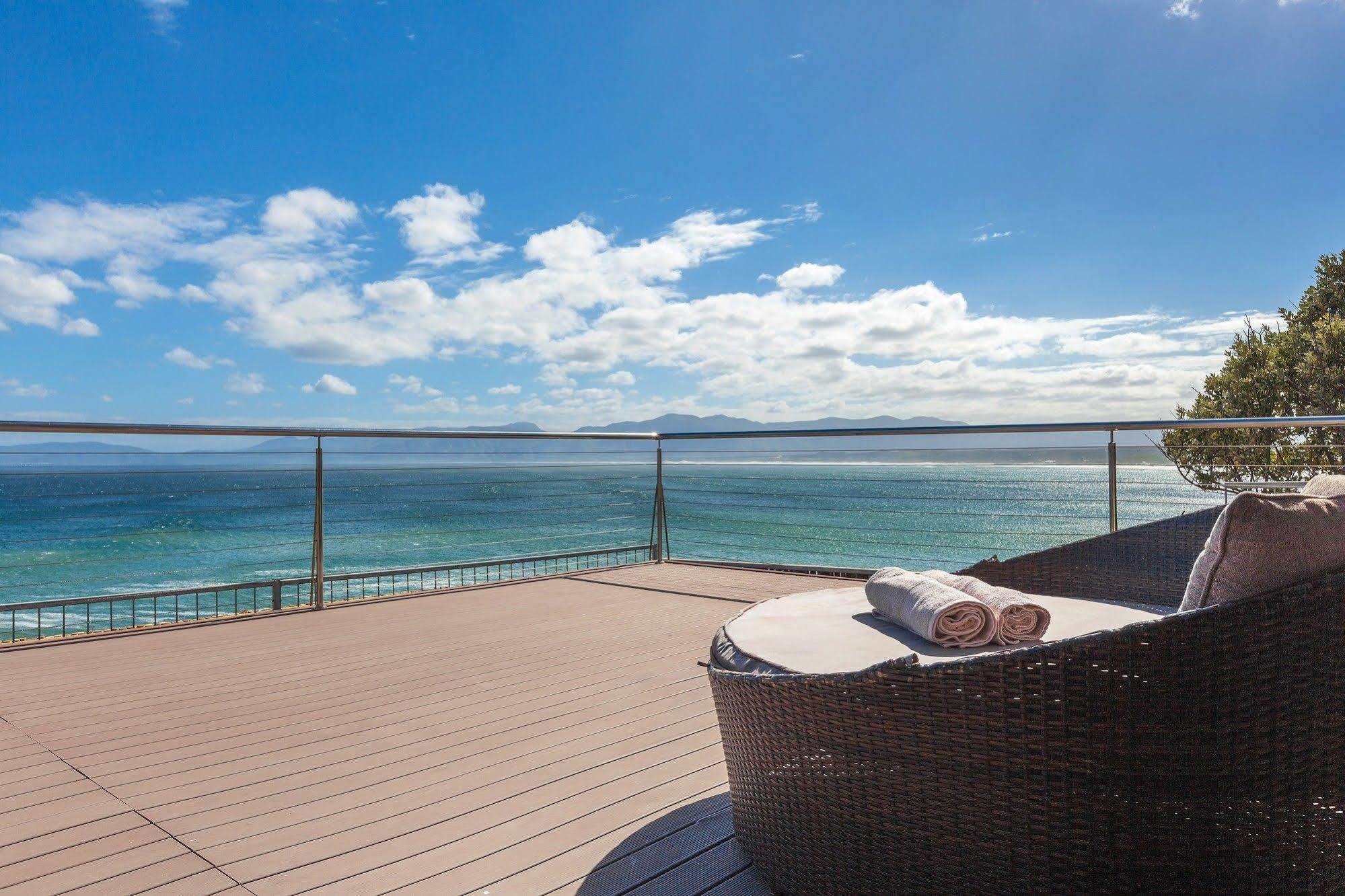Whale Huys Luxury Oceanfront Eco Villa Gansbaai Eksteriør bilde